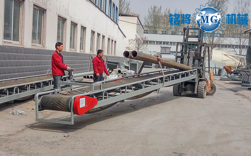 Ƥ��ݔ�͙C(j��)��ƫ��ԭ����Ƥ��ݔ�͙C(j��)��ƫ��ô�{(di��o)